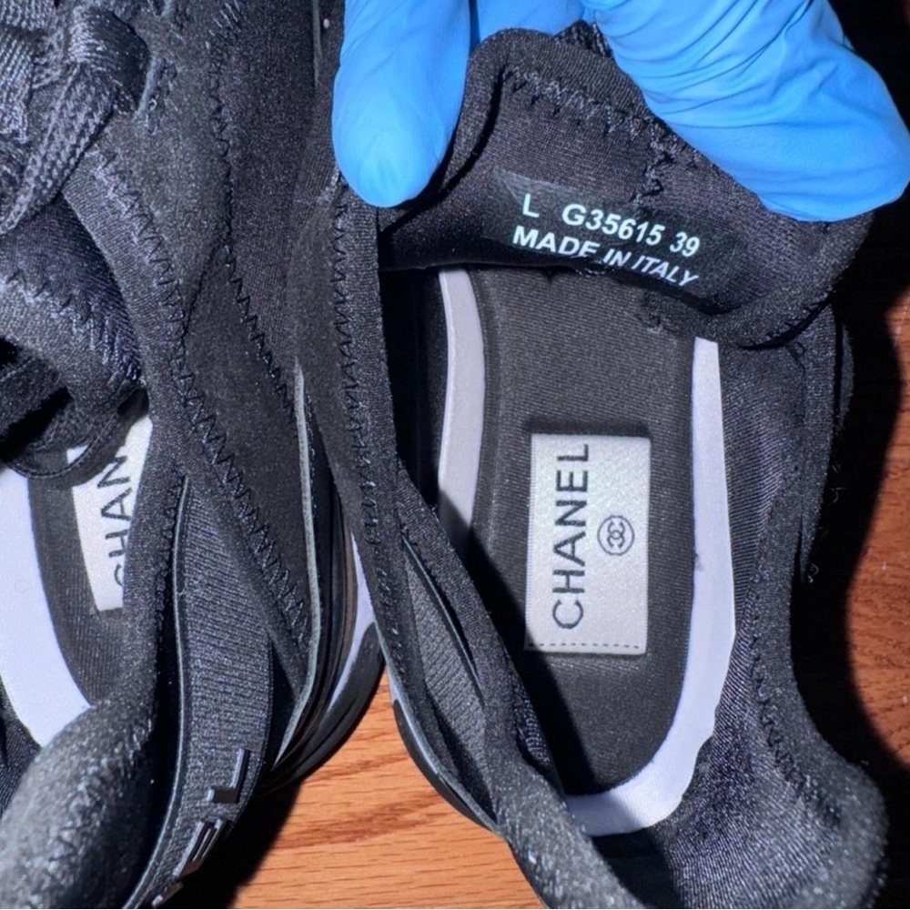 CHANEL Sneakers - Picture 6 of 6